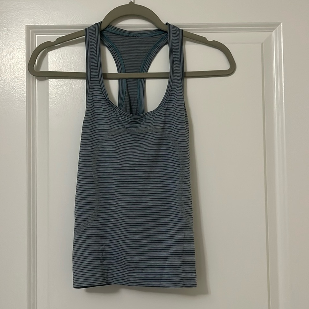 Lululemon Swiftly Tech Tank